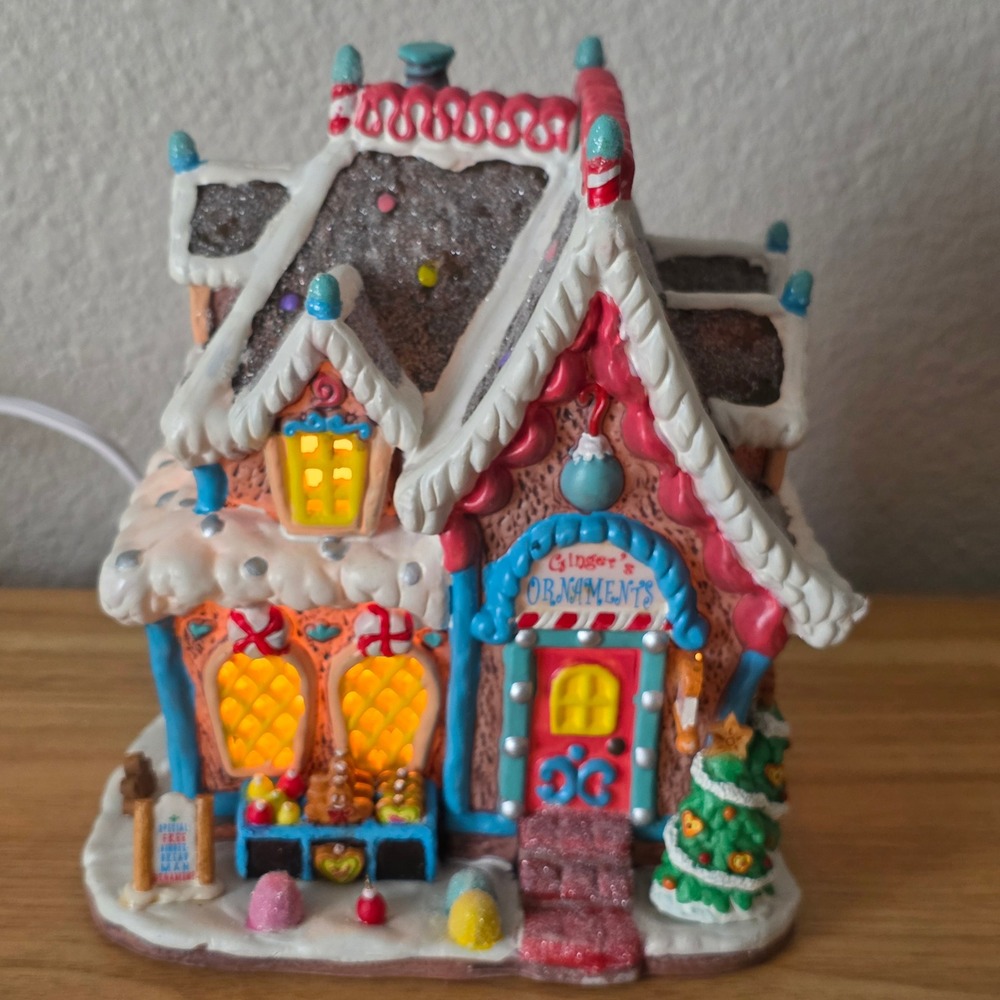 Lemax Sugar N Spice Ginger's Ornaments Retired Christmas Village 2005 With Box